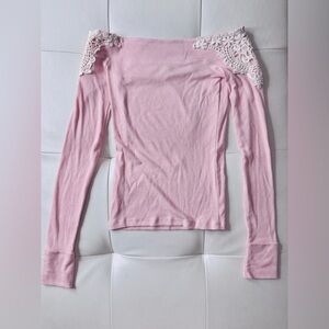 Vintage HOLLISTER Ribbed Off-the-Shoulder Lace Trim Top 💗 Size XXS